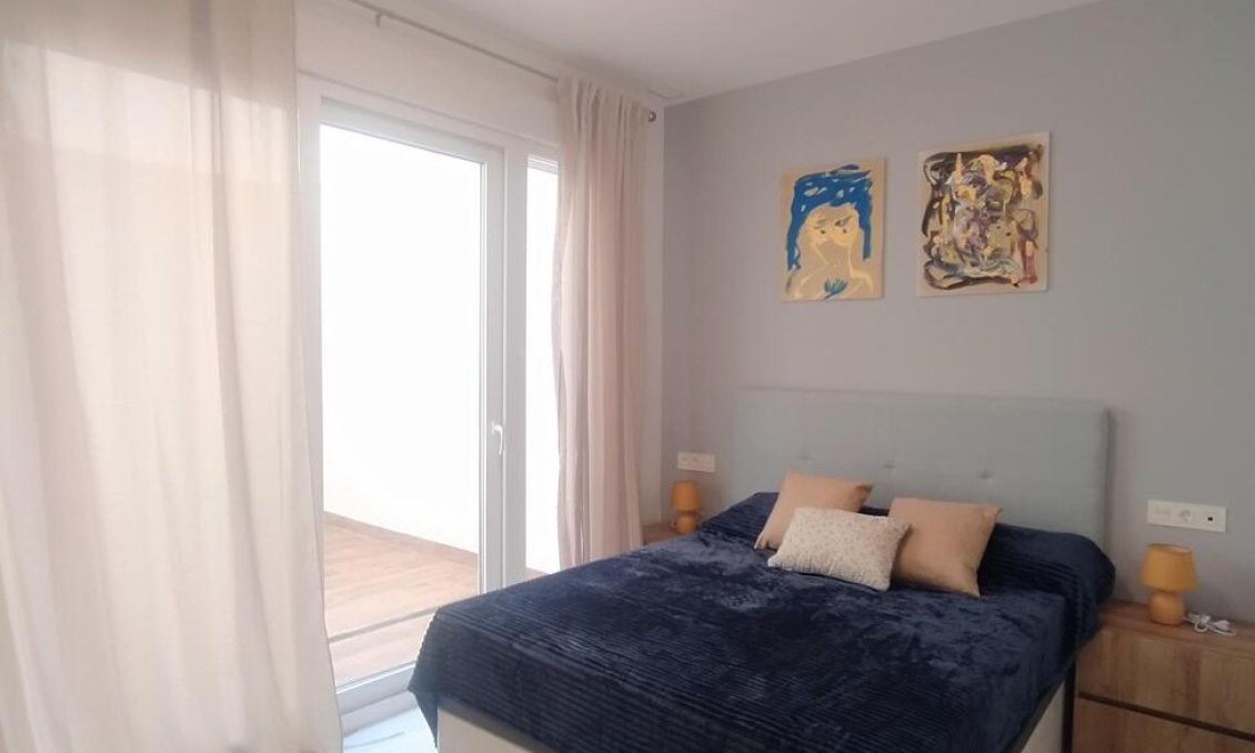 Segunda mano - Apartamento -
Torrevieja - Playa del Cura