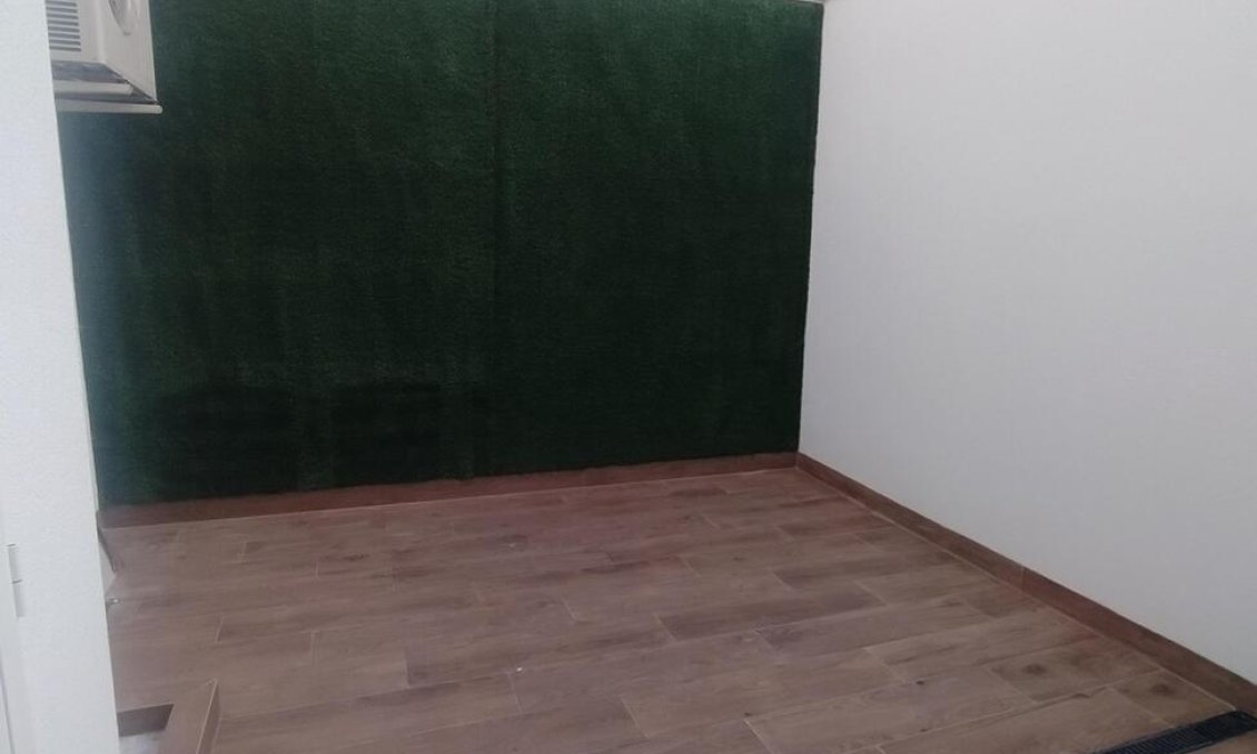 Segunda mano - Apartamento -
Torrevieja - Playa del Cura