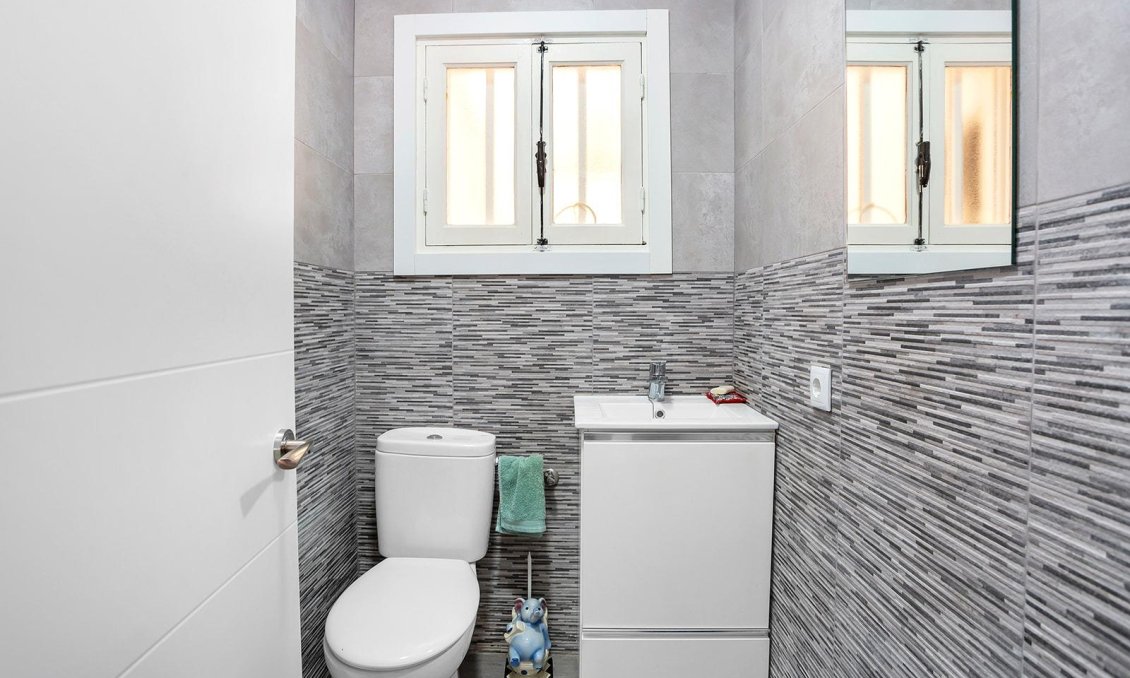 Segunda mano - Town House -
Torrevieja - Aguas Nuevas 1