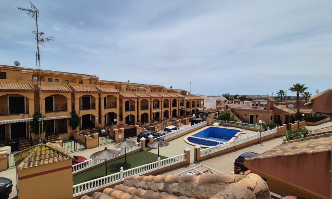Segunda mano - Villa -
Torrevieja - Costa Blanca
