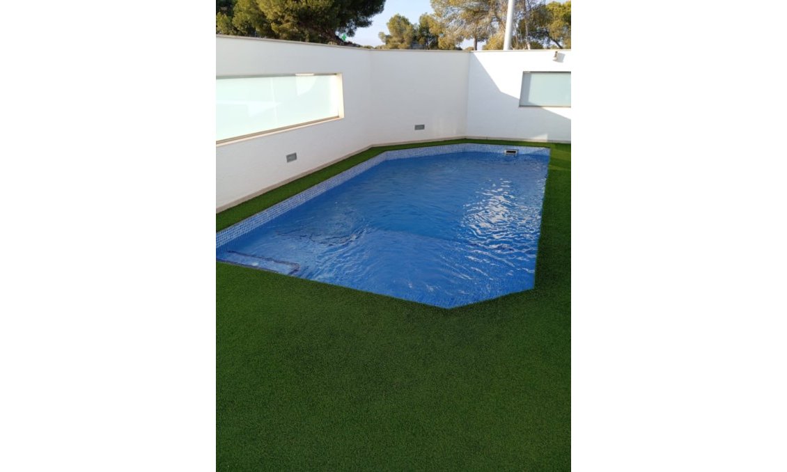 Segunda mano - Villa -
Pilar de la Horadada - Costa Blanca