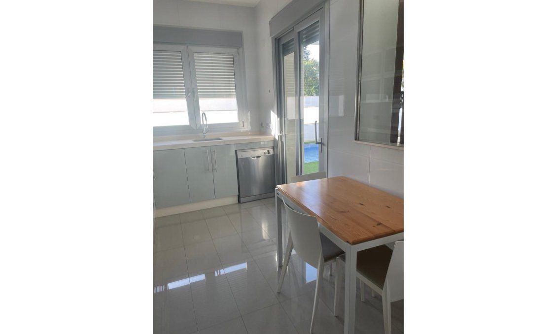 Segunda mano - Villa -
Pilar de la Horadada - Costa Blanca