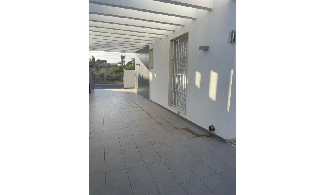 Segunda mano - Villa -
Pilar de la Horadada - Costa Blanca
