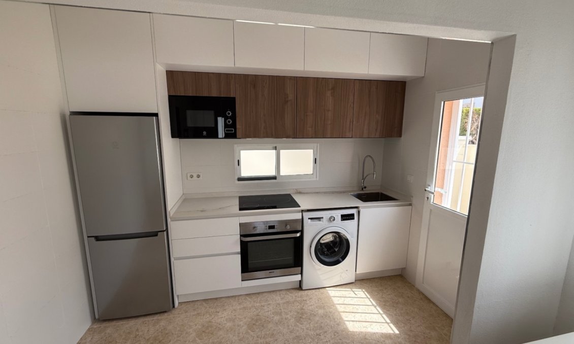 Segunda mano - Villa -
Torrevieja - Costa Blanca