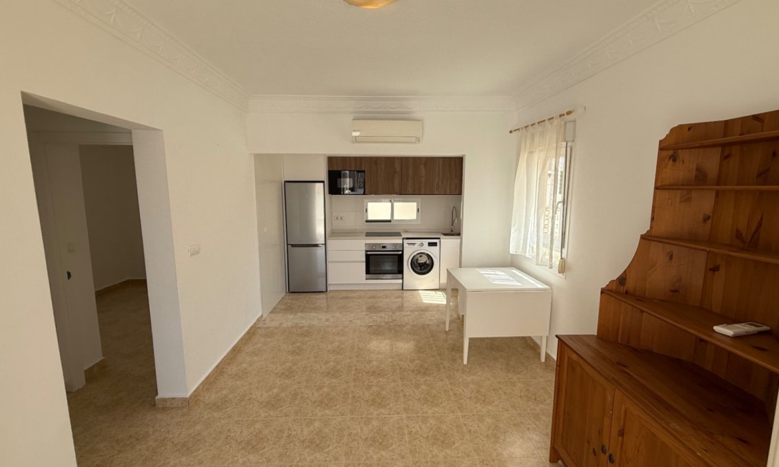 Segunda mano - Villa -
Torrevieja - Costa Blanca