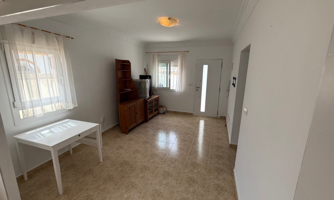 Segunda mano - Villa -
Torrevieja - Costa Blanca