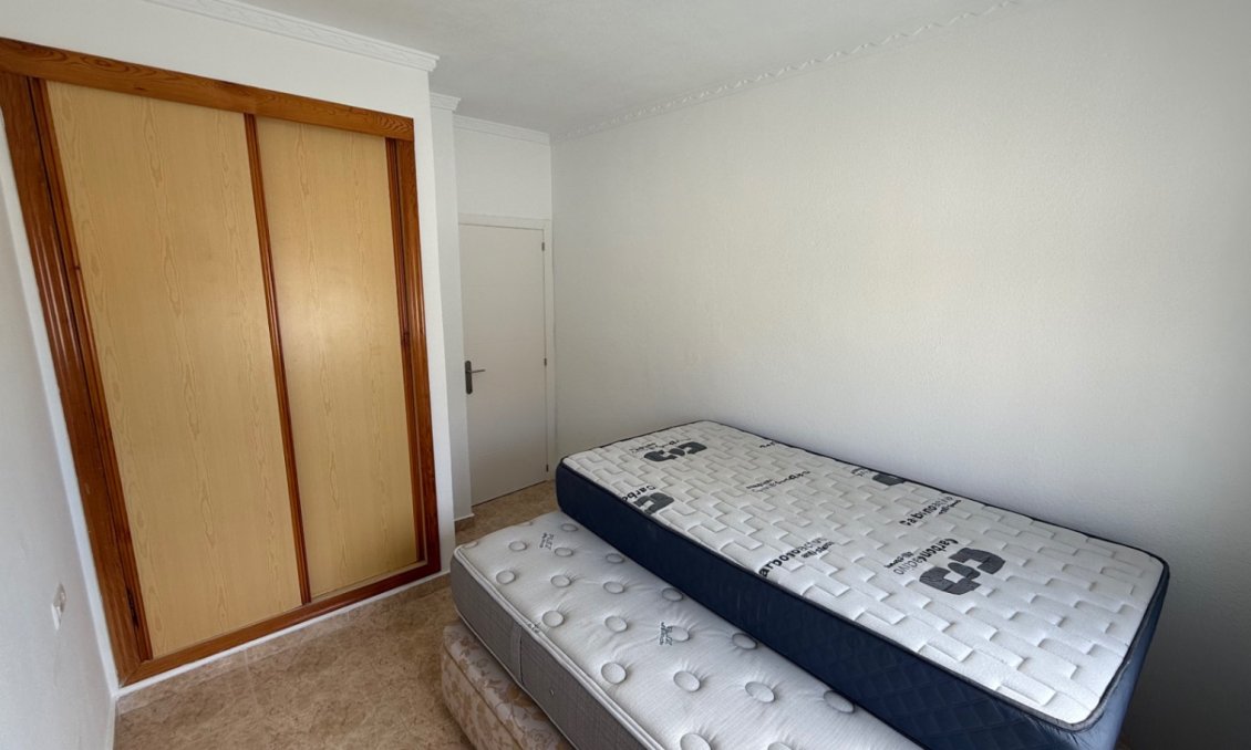 Segunda mano - Villa -
Torrevieja - Costa Blanca