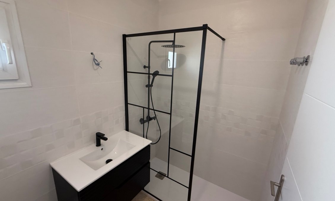 Segunda mano - Villa -
Torrevieja - Costa Blanca