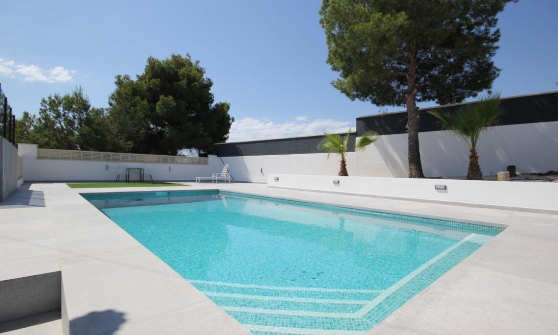 Segunda mano - Villa -
La Nucía - Costa Blanca