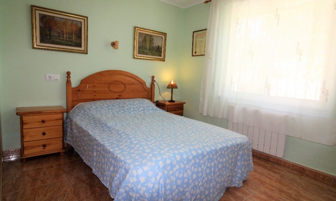 Segunda mano - Villa -
Torrevieja - Los Balcones