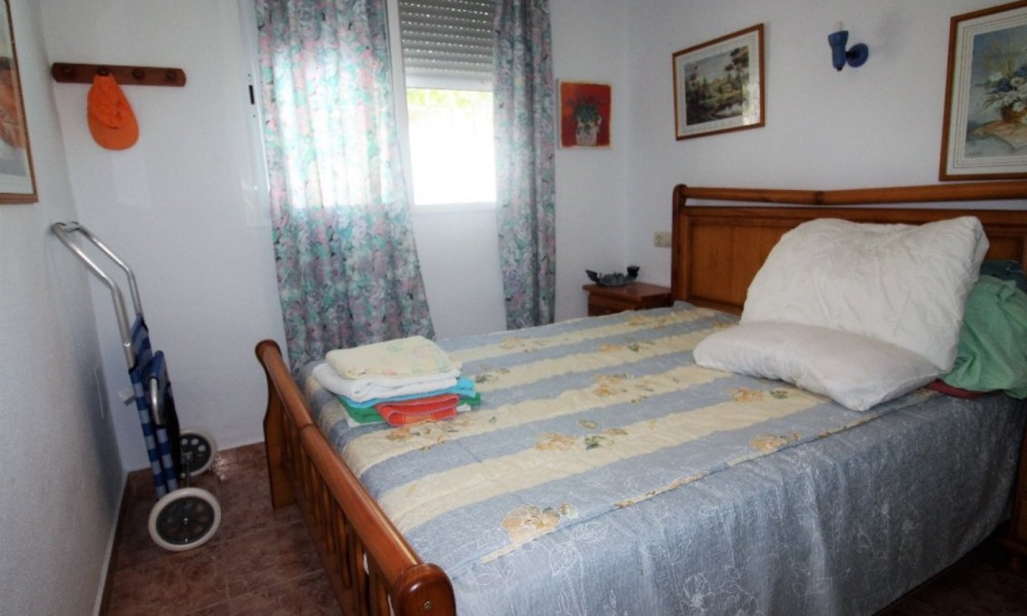 Segunda mano - Villa -
Torrevieja - Los Balcones