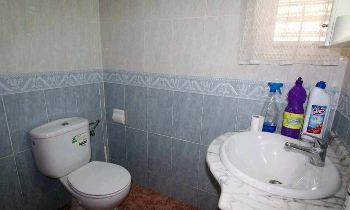 Segunda mano - Villa -
Torrevieja - Los Balcones