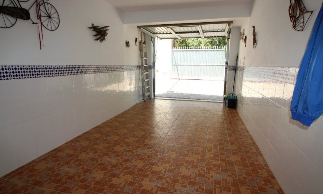 Segunda mano - Villa -
Torrevieja - Los Balcones