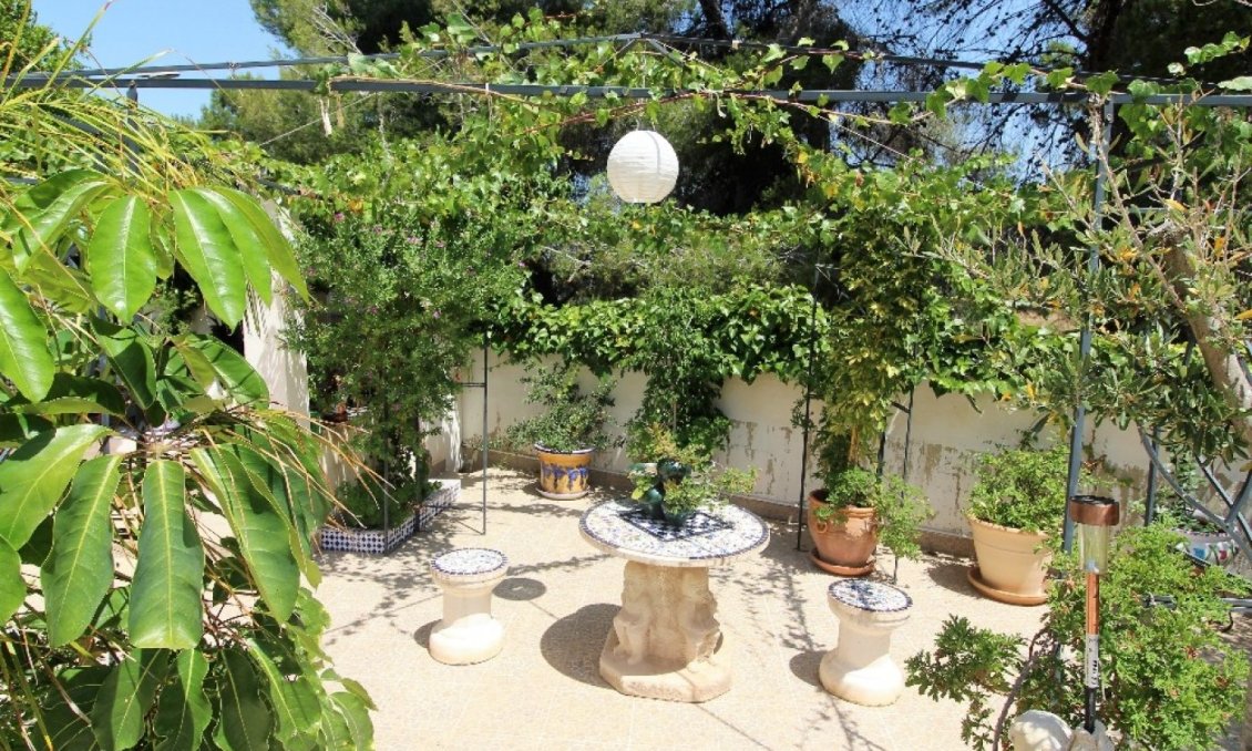 Segunda mano - Villa -
Torrevieja - Los Balcones
