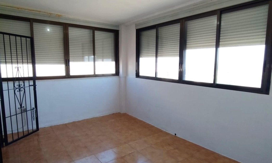 Segunda mano - Apartamento -
Torrevieja - La Mata Pueblo