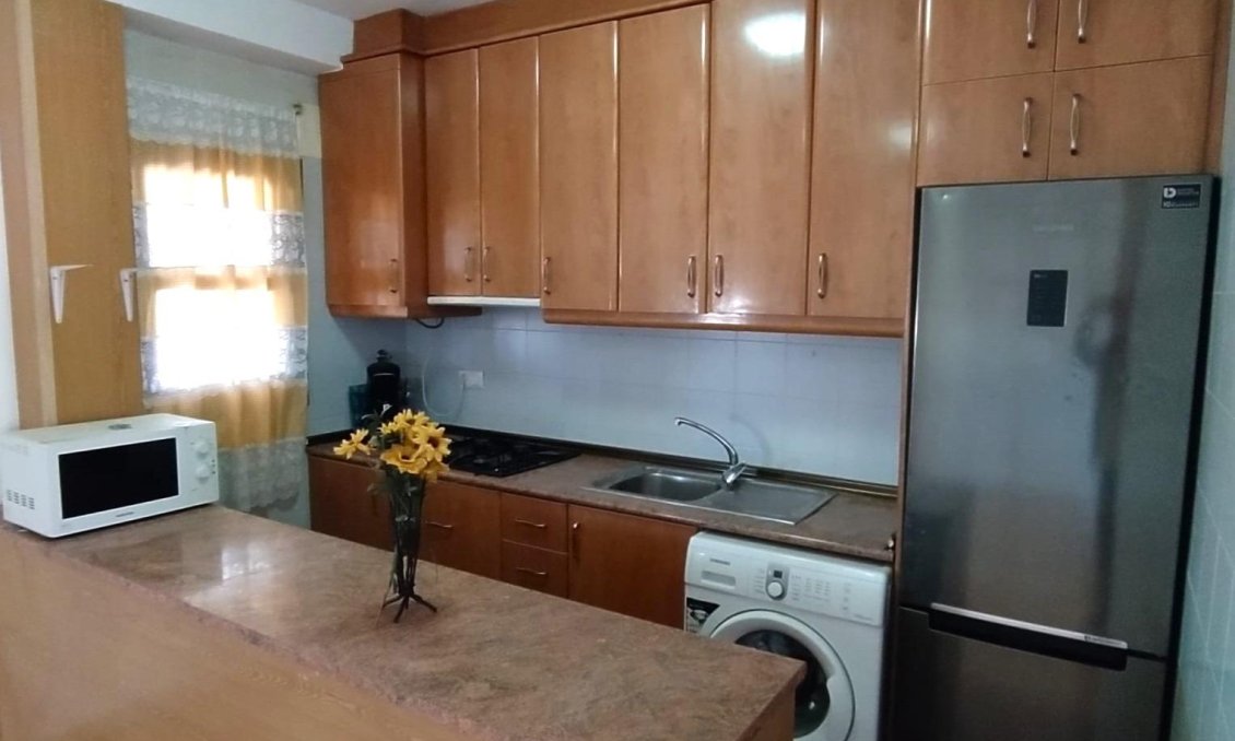 Segunda mano - Apartamento -
Torrevieja - La Mata Pueblo