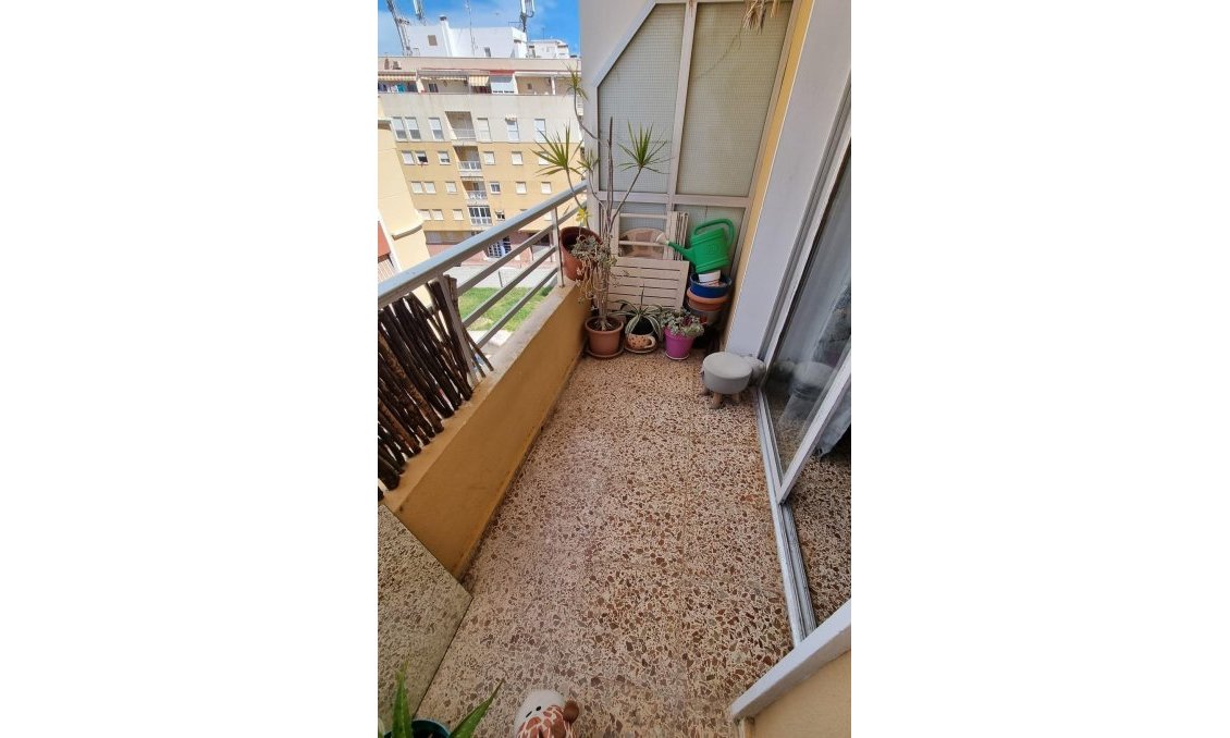 Segunda mano - Apartamento -
Torrevieja - Habaneras