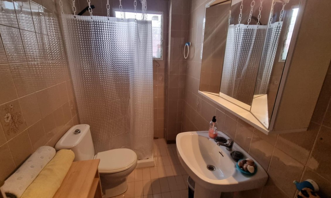 Segunda mano - Apartamento -
Torrevieja - Habaneras