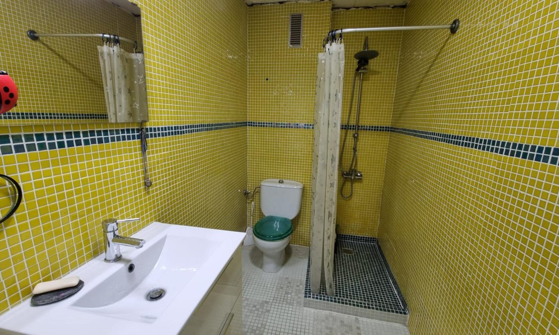 Segunda mano - Apartamento -
Torrevieja - Habaneras