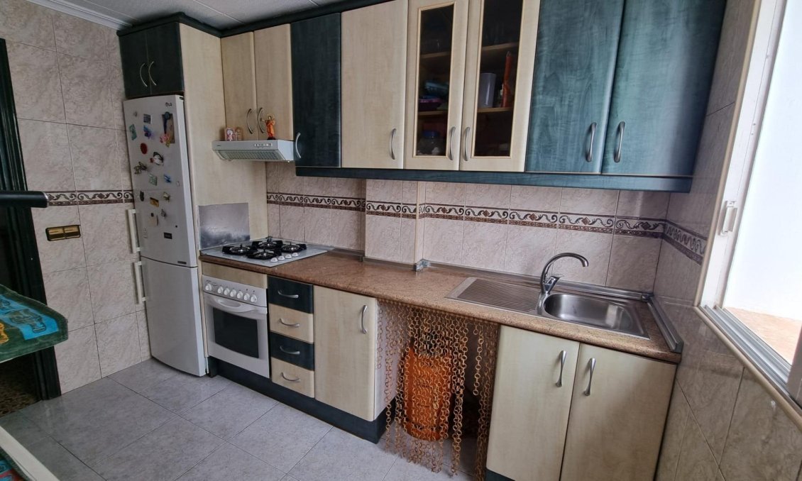 Segunda mano - Apartamento -
Torrevieja - Habaneras