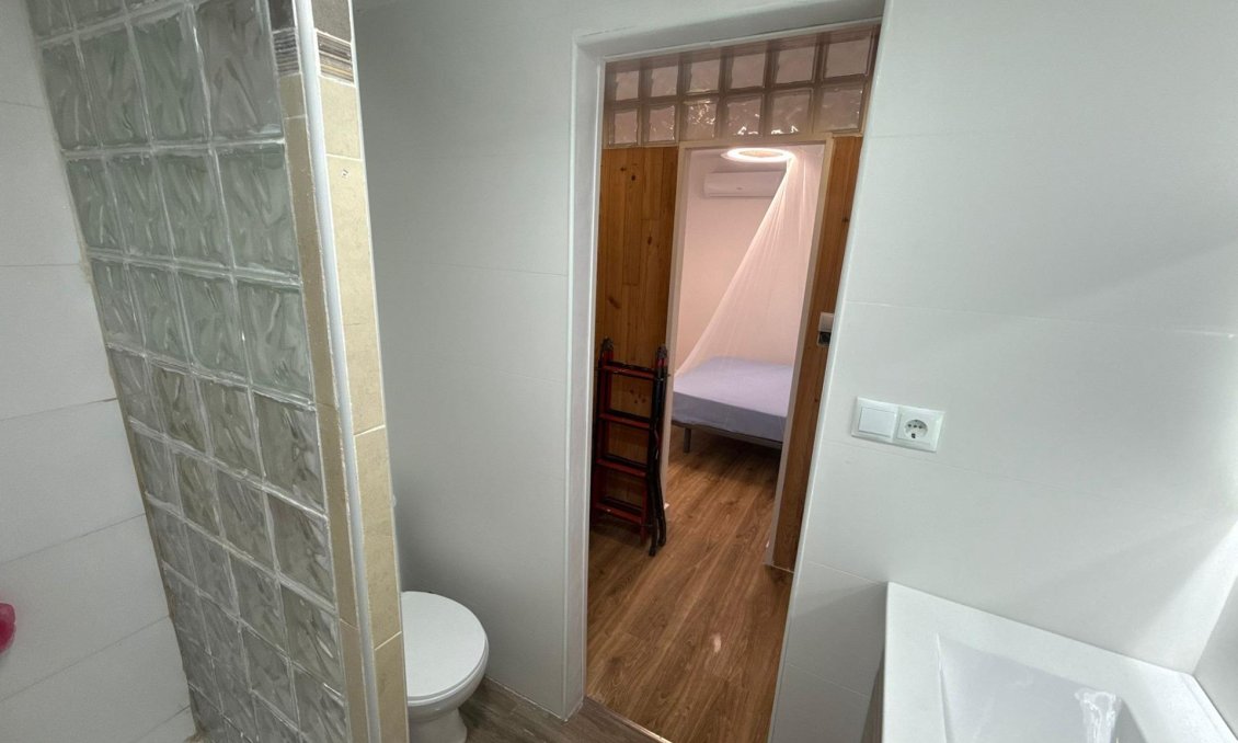 Resale - Town House -
Torrevieja - La Siesta - El Salado - Torreta