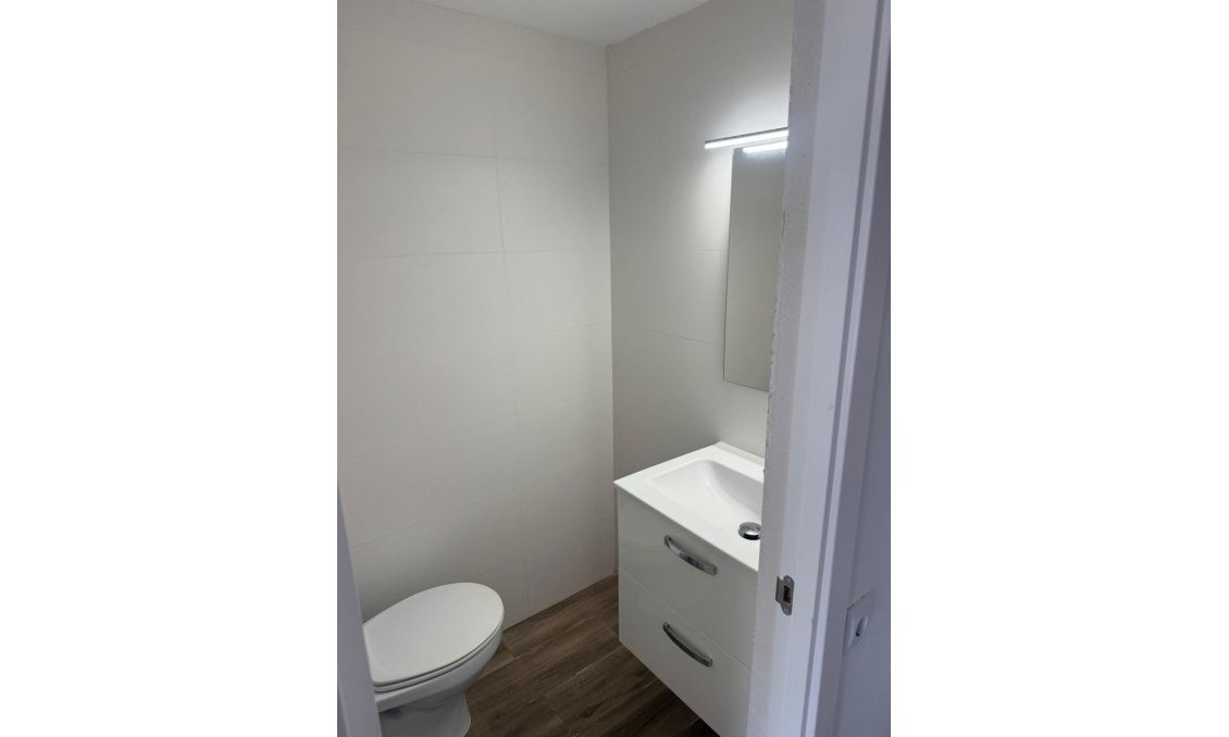 Resale - Town House -
Torrevieja - La Siesta - El Salado - Torreta