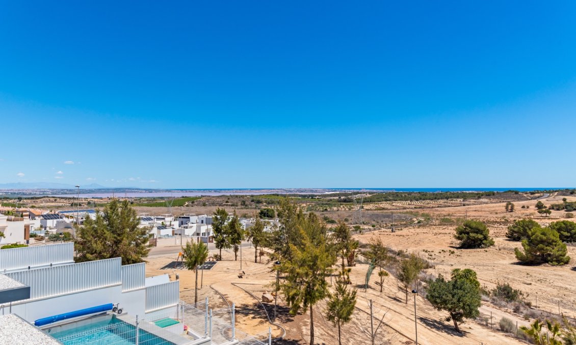 Wiederverkauf - Villa -
San Miguel de Salinas - Inland