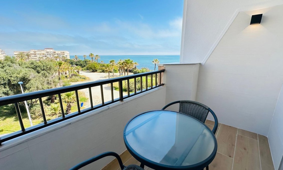 Segunda mano - Apartamento -
Torrevieja - Cabo Cervera
