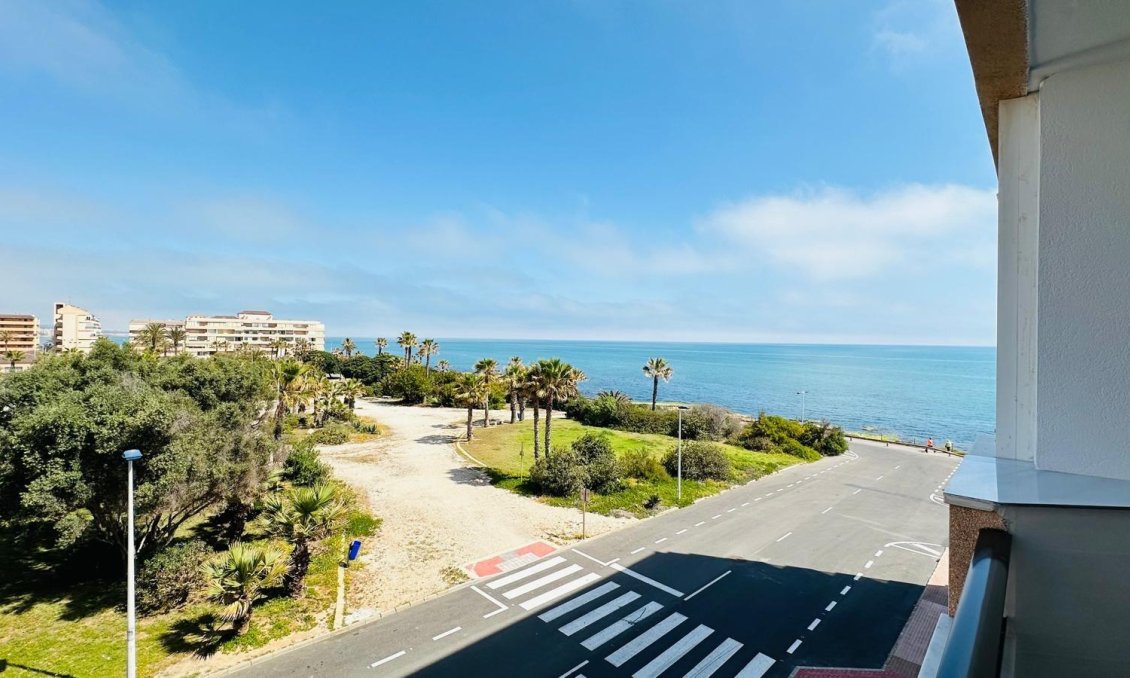 Segunda mano - Apartamento -
Torrevieja - Cabo Cervera
