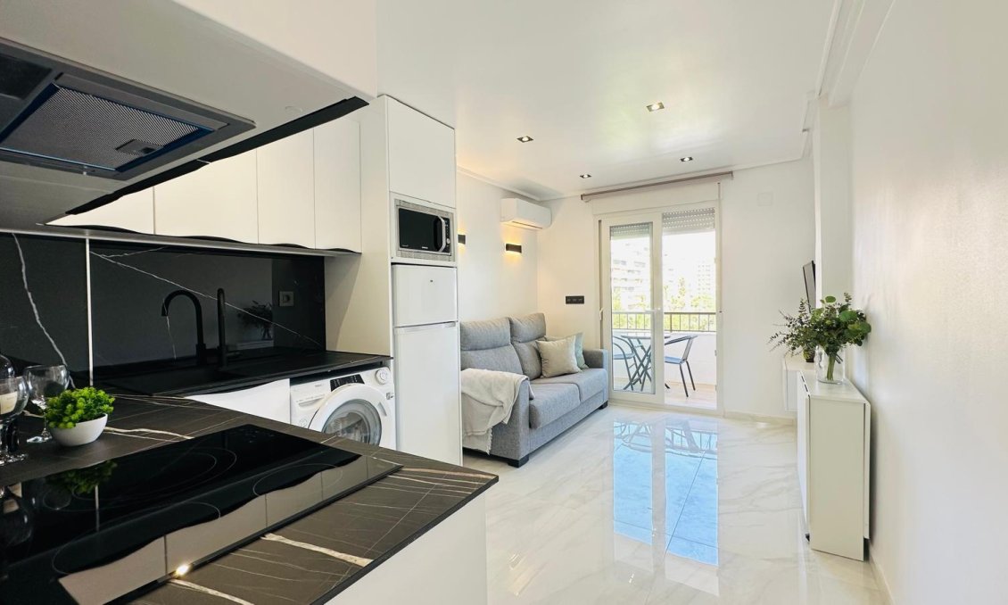 Segunda mano - Apartamento -
Torrevieja - Cabo Cervera