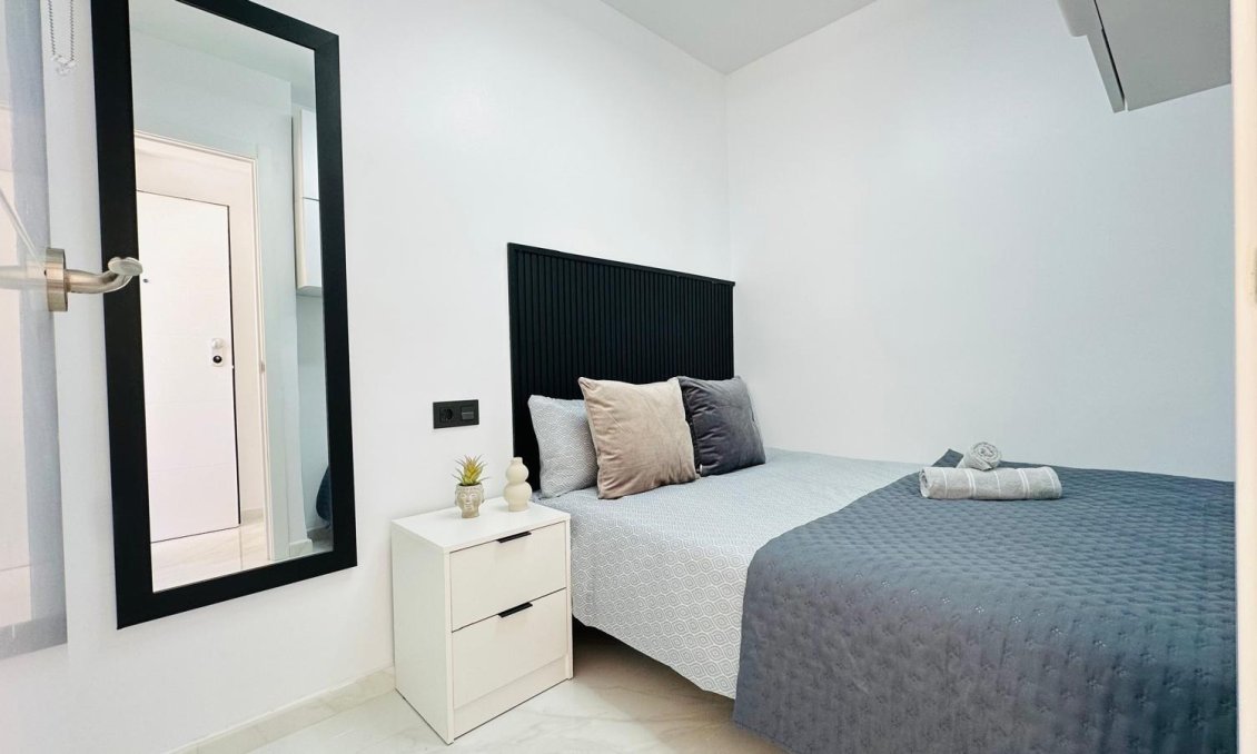 Segunda mano - Apartamento -
Torrevieja - Cabo Cervera