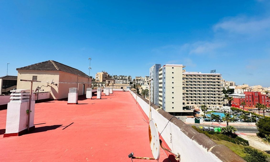 Segunda mano - Apartamento -
Torrevieja - Cabo Cervera