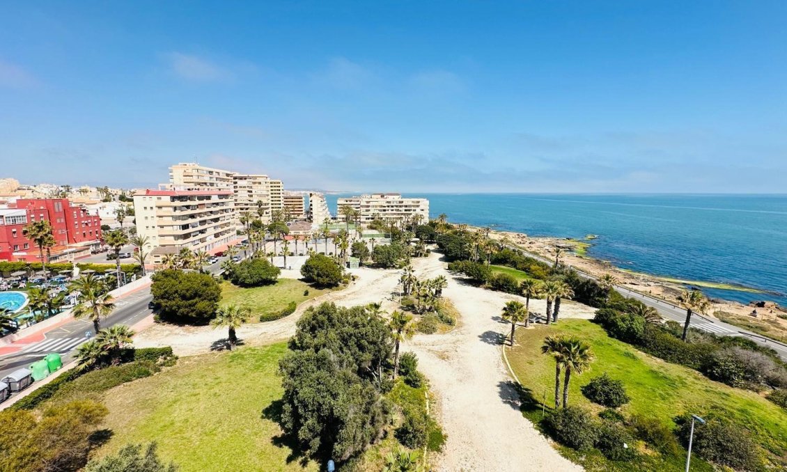 Segunda mano - Apartamento -
Torrevieja - Cabo Cervera