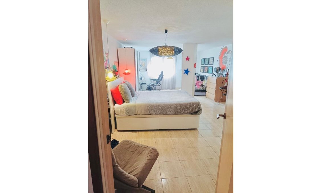 Segunda mano - Duplex -
Torrevieja - Acequion