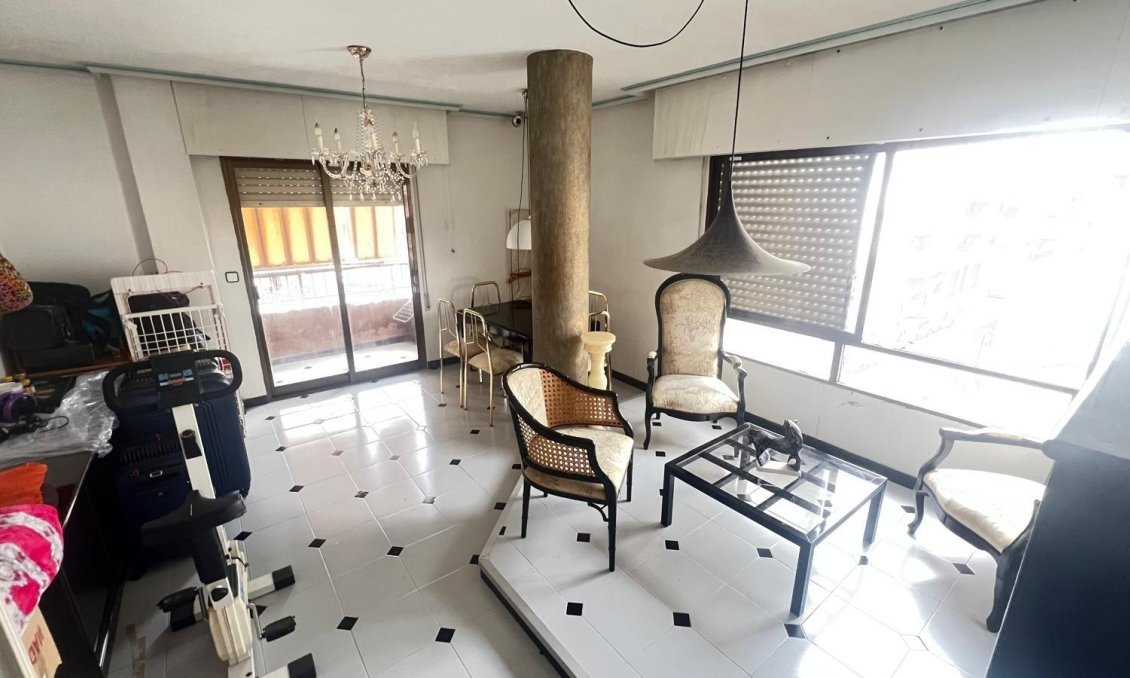Segunda mano - Apartamento -
Guardamar del Segura - Pueblo