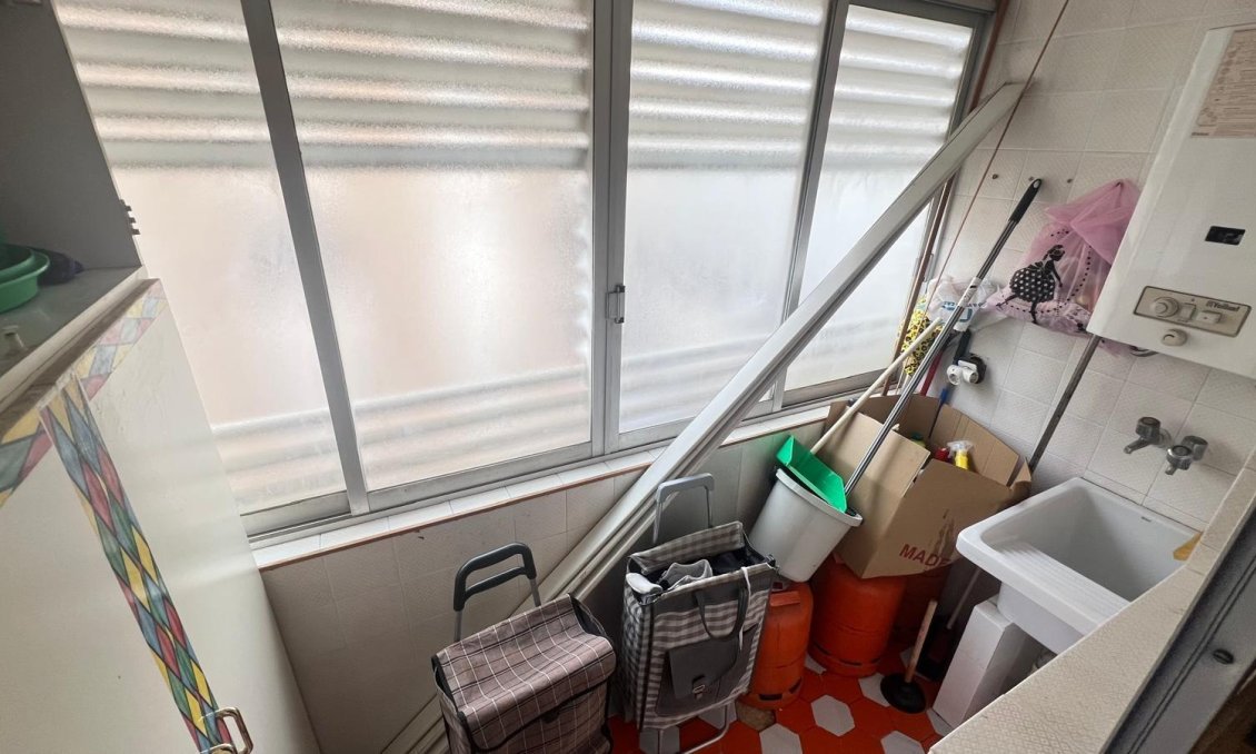 Segunda mano - Apartamento -
Guardamar del Segura - Pueblo