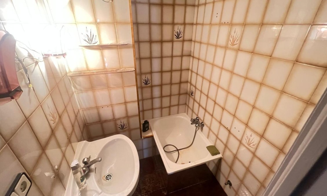 Segunda mano - Apartamento -
Guardamar del Segura - Pueblo