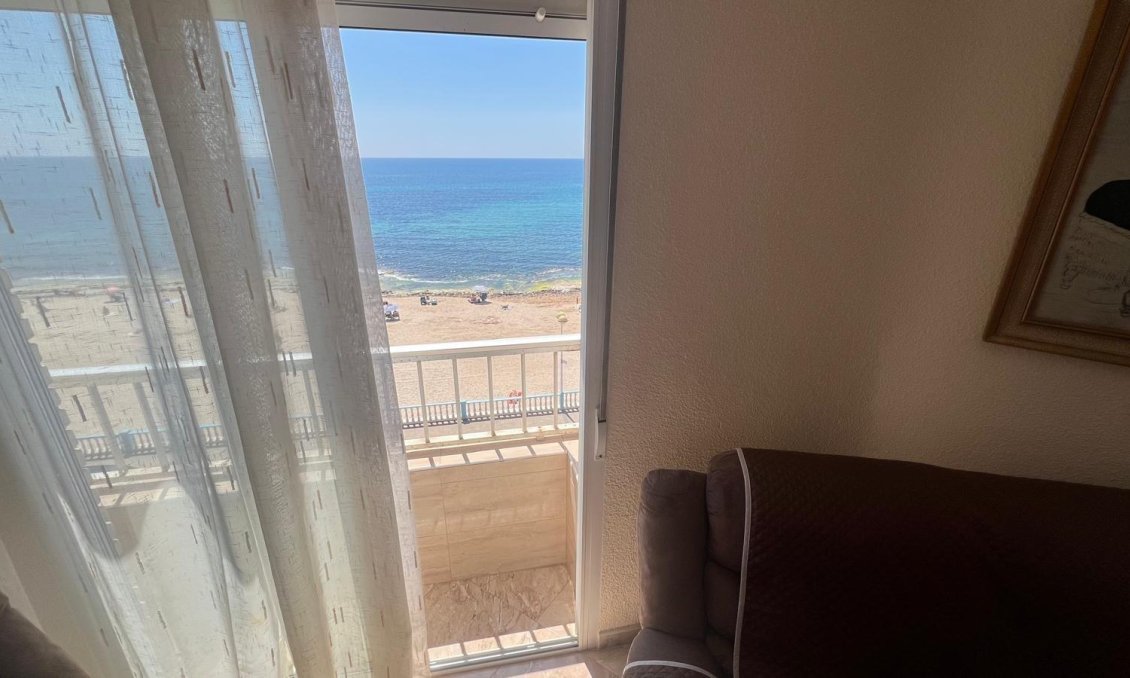 Segunda mano - Apartamento -
Torrevieja - Playa de los Locos
