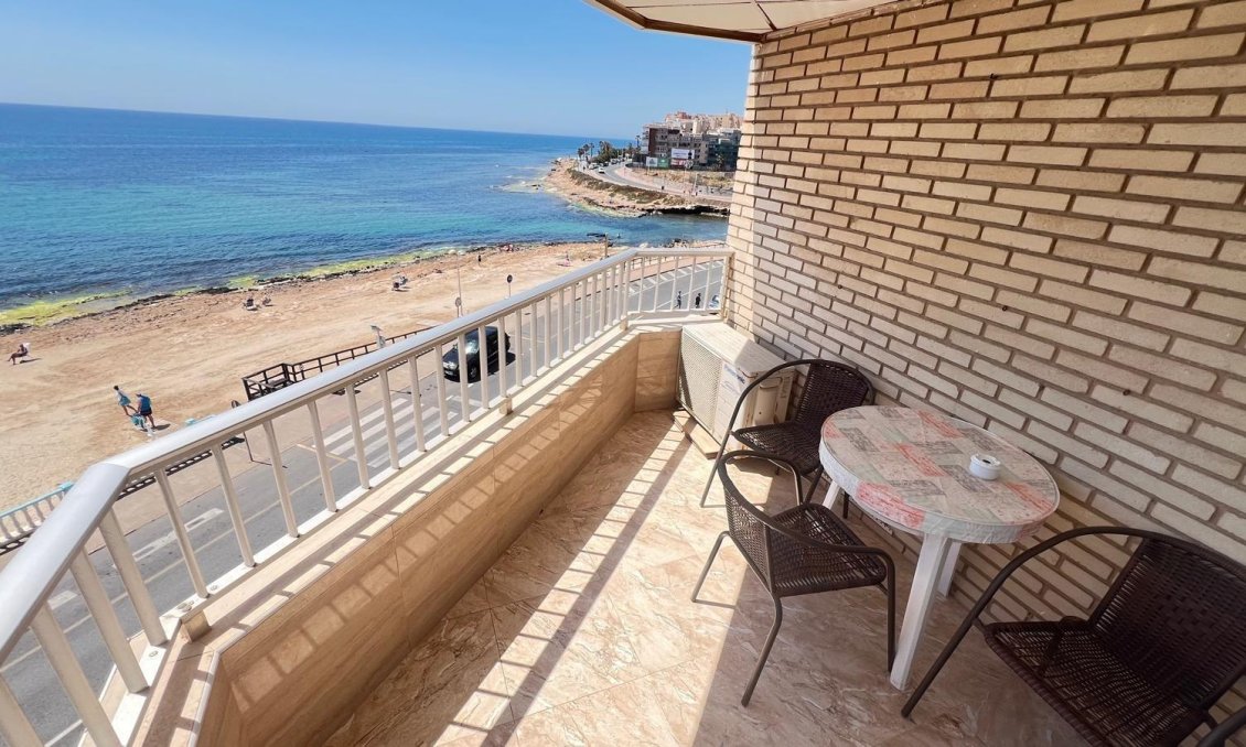 Segunda mano - Apartamento -
Torrevieja - Playa de los Locos