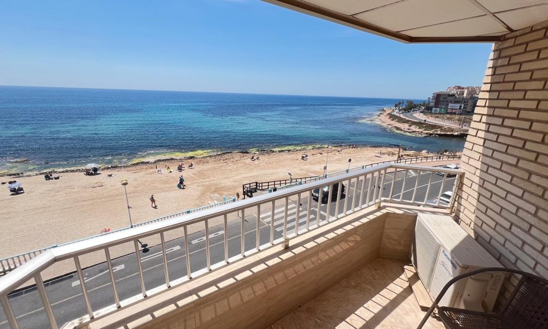 Segunda mano - Apartamento -
Torrevieja - Playa de los Locos