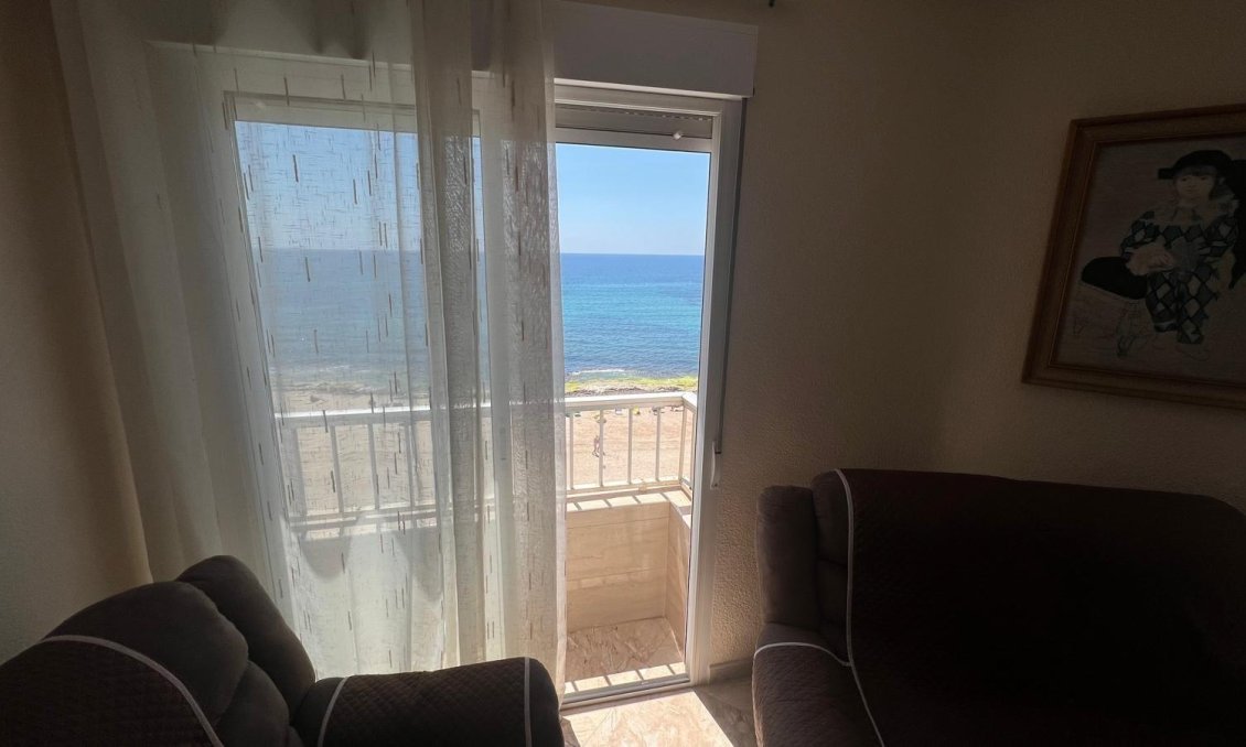 Segunda mano - Apartamento -
Torrevieja - Playa de los Locos