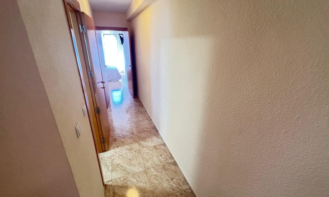 Segunda mano - Apartamento -
Torrevieja - Playa de los Locos