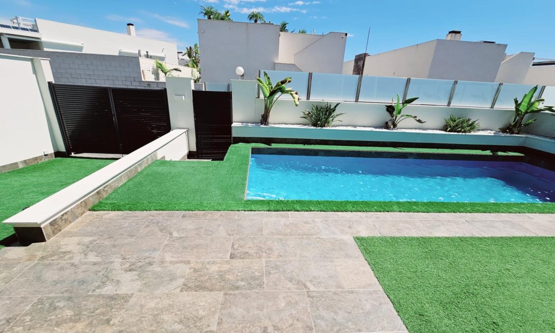 Wiederverkauf - Villa -
Orihuela Costa - Villamartín-las Filipinas