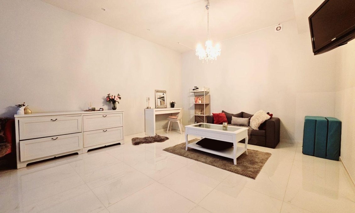 Wiederverkauf - Villa -
Orihuela Costa - Villamartín-las Filipinas