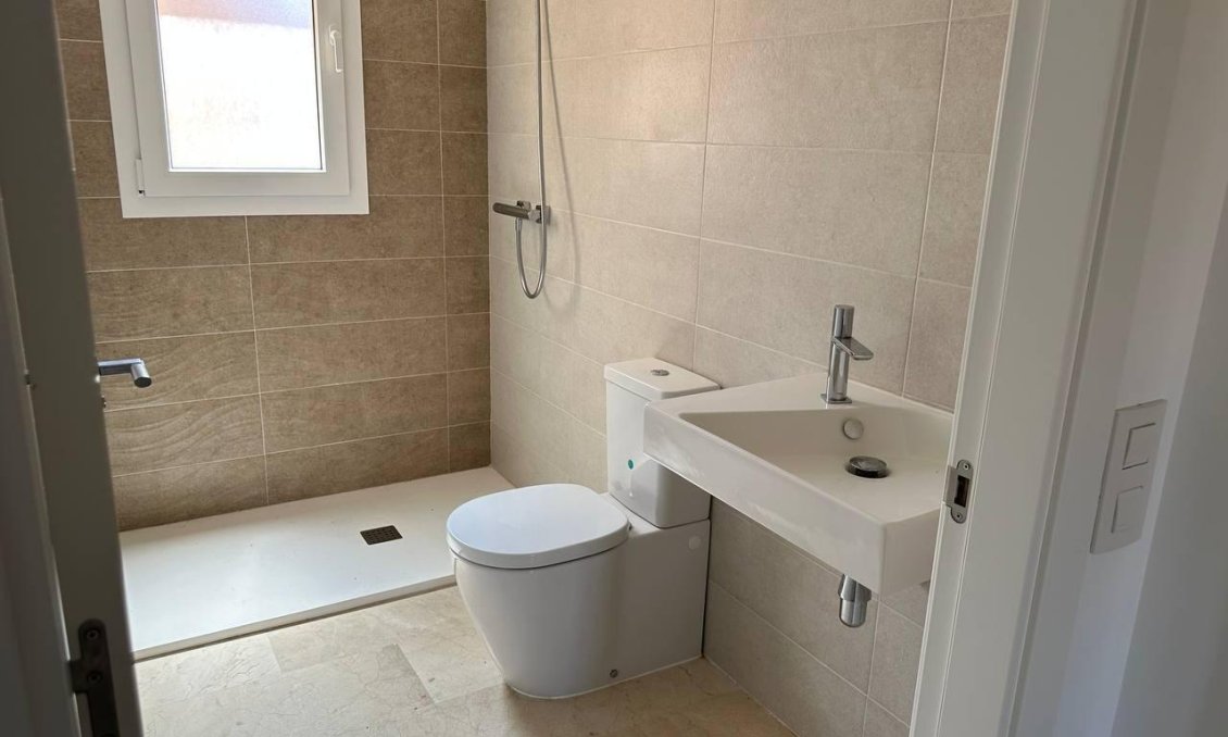 Segunda mano - Apartamento -
Torrevieja - Punta Prima