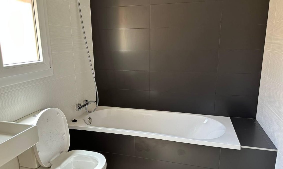 Segunda mano - Apartamento -
Torrevieja - Punta Prima