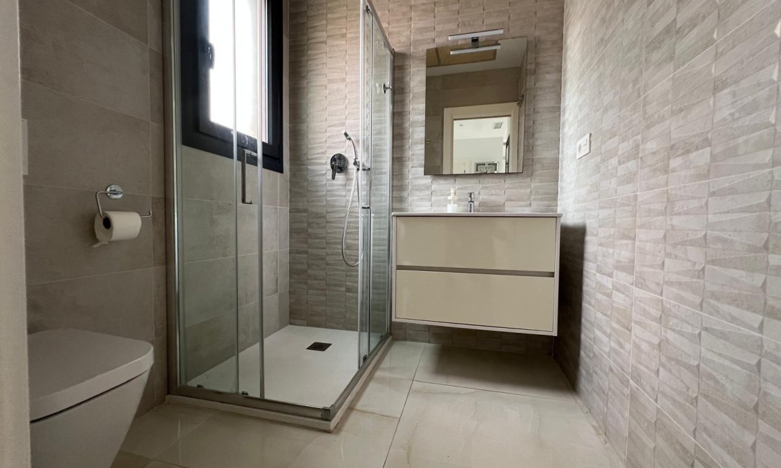 Wiederverkauf - Villa -
Orihuela Costa - Lomas de Cabo Roig