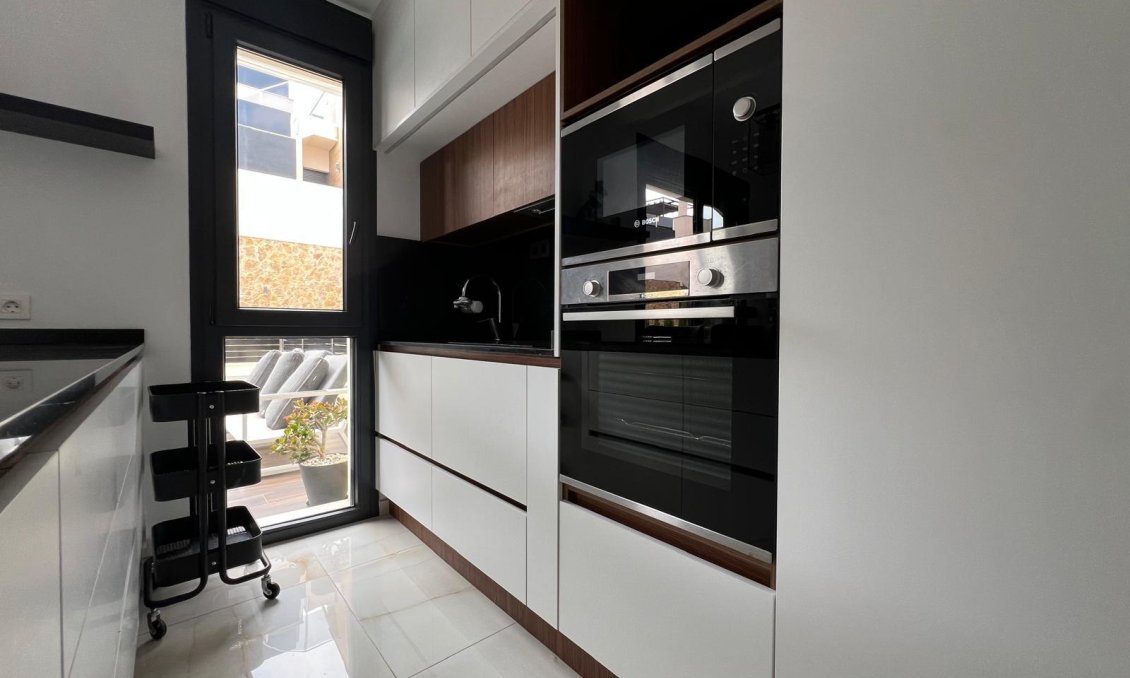 Wiederverkauf - Villa -
Orihuela Costa - Lomas de Cabo Roig