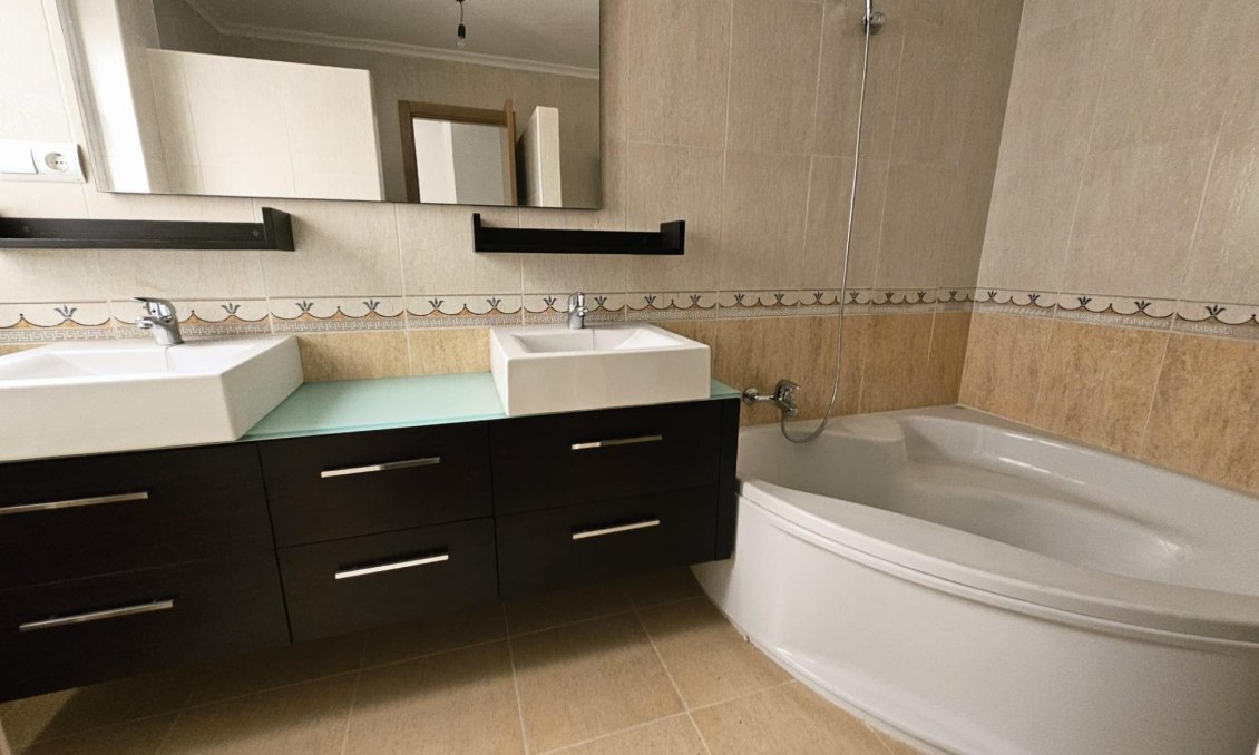 Resale - Apartment -
Torrevieja