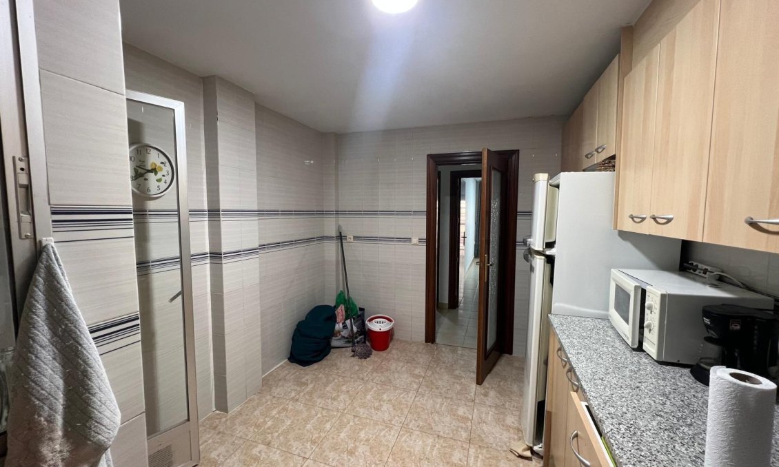 Segunda mano - Apartamento -
Torrevieja - Playa del Cura